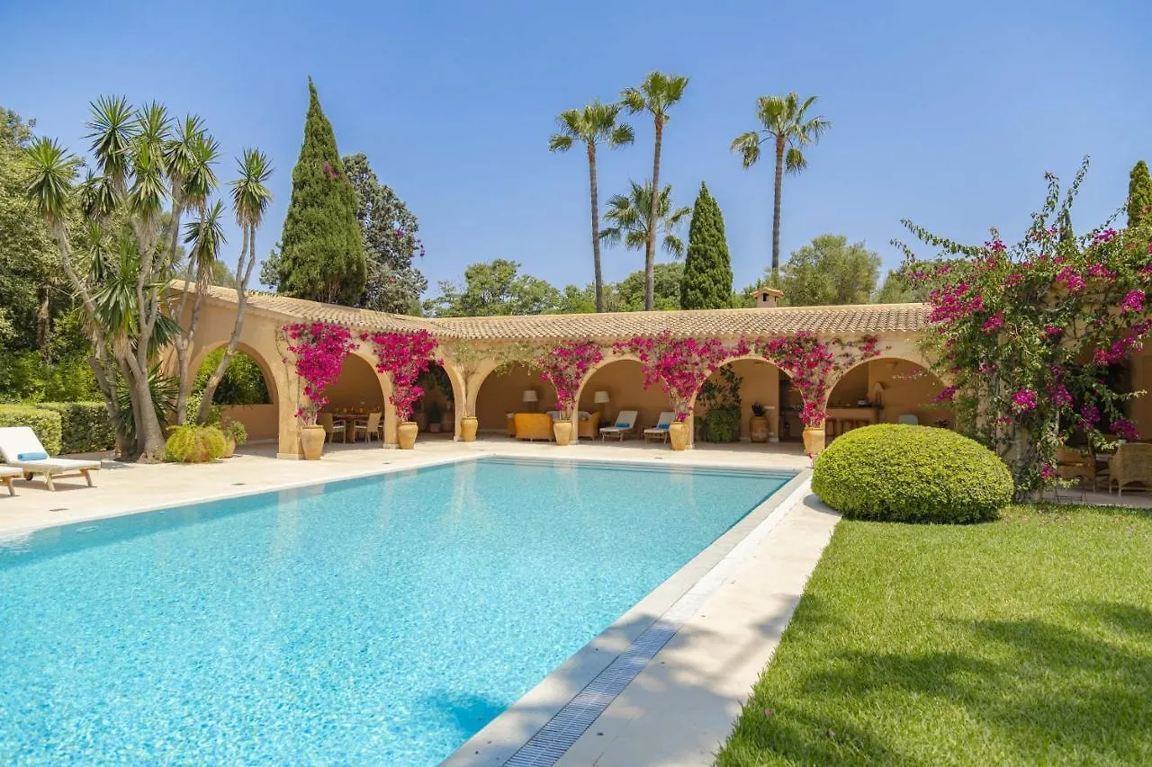 Villa De Lujo En El Norte Mallorca Alcudia  Spain