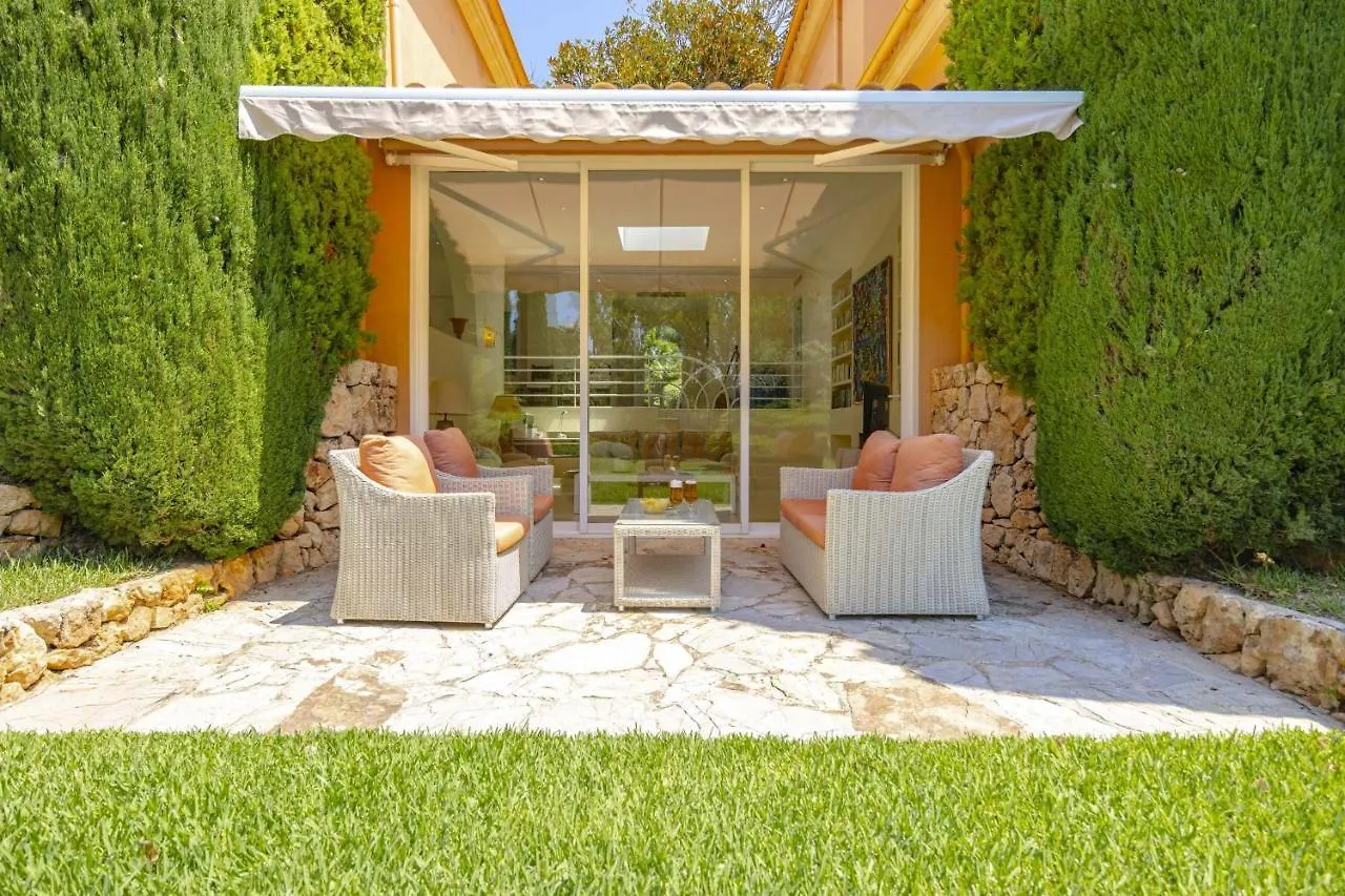 Villa De Lujo En El Norte Mallorca Alcudia  Spain
