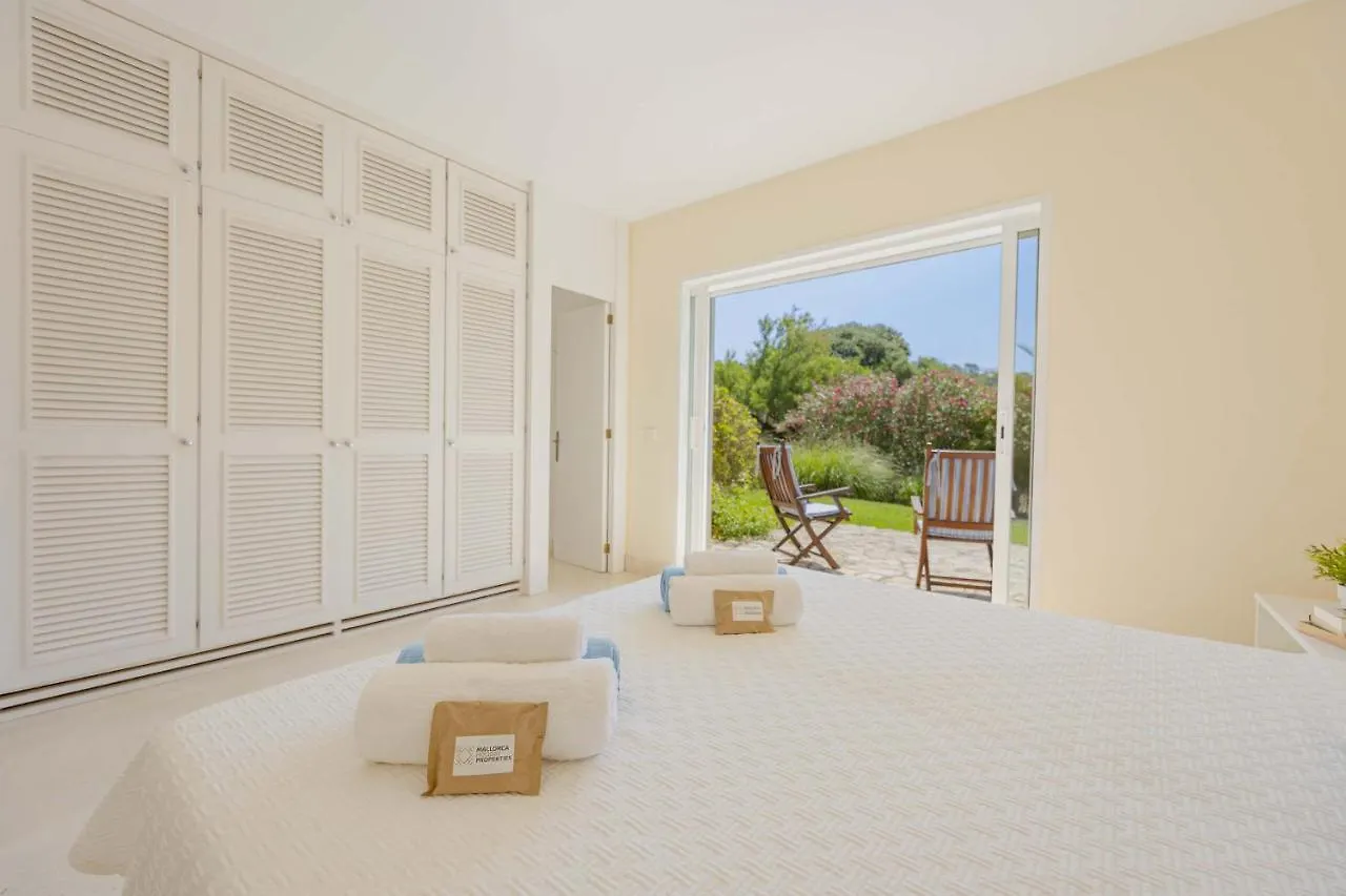 Villa De Lujo En El Norte Mallorca アルクディア 0*,  スペイン